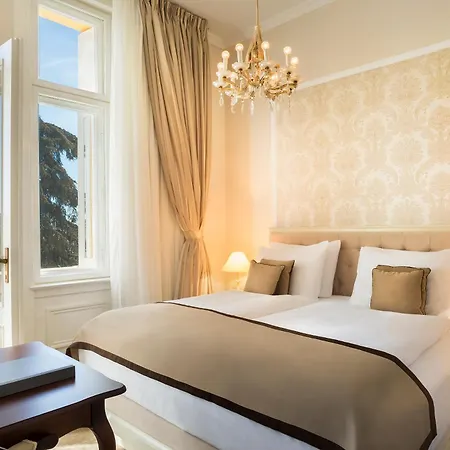 Amalia - By Liburnia & (adults Only)