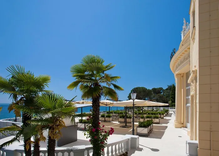 Amalia - By Liburnia & (adults Only)